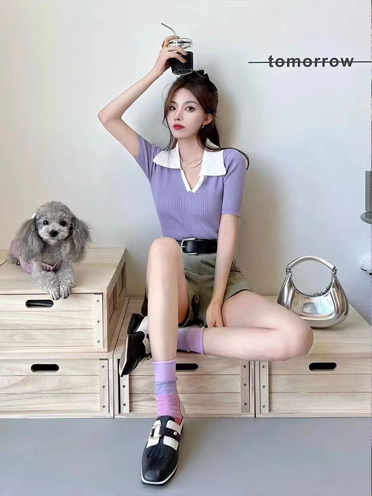 2023夏季新款女裝紫色v領針織短袖t恤設計感小眾短款辣妹正肩上衣
