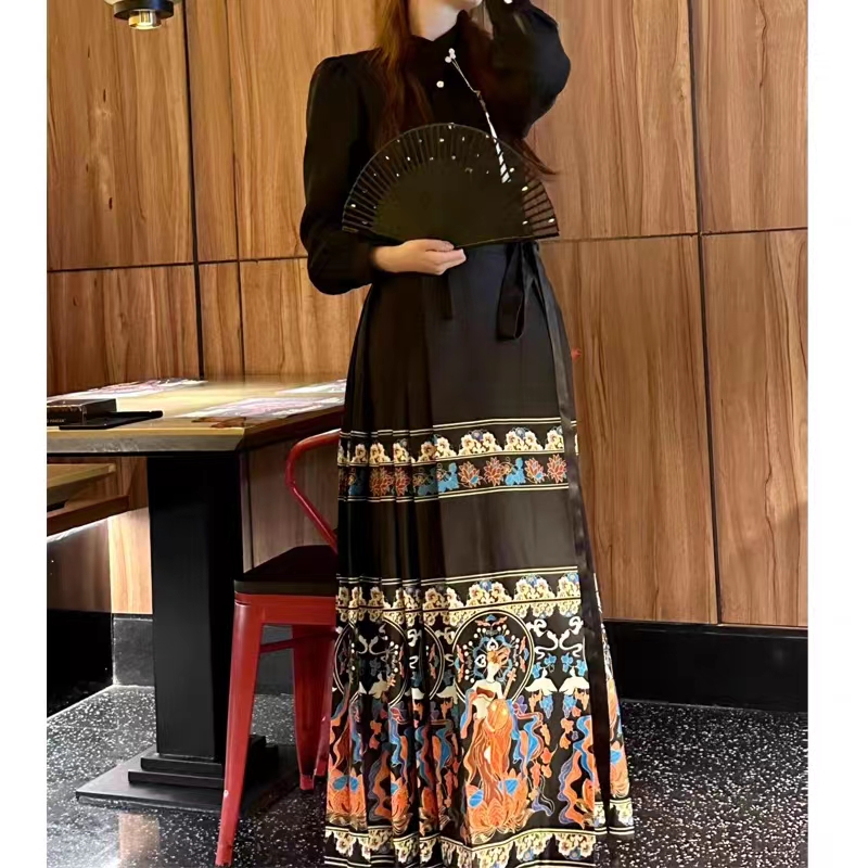 新款新中式襯衫半身長裙兩件套今年流行馬面裙套裝漢服女