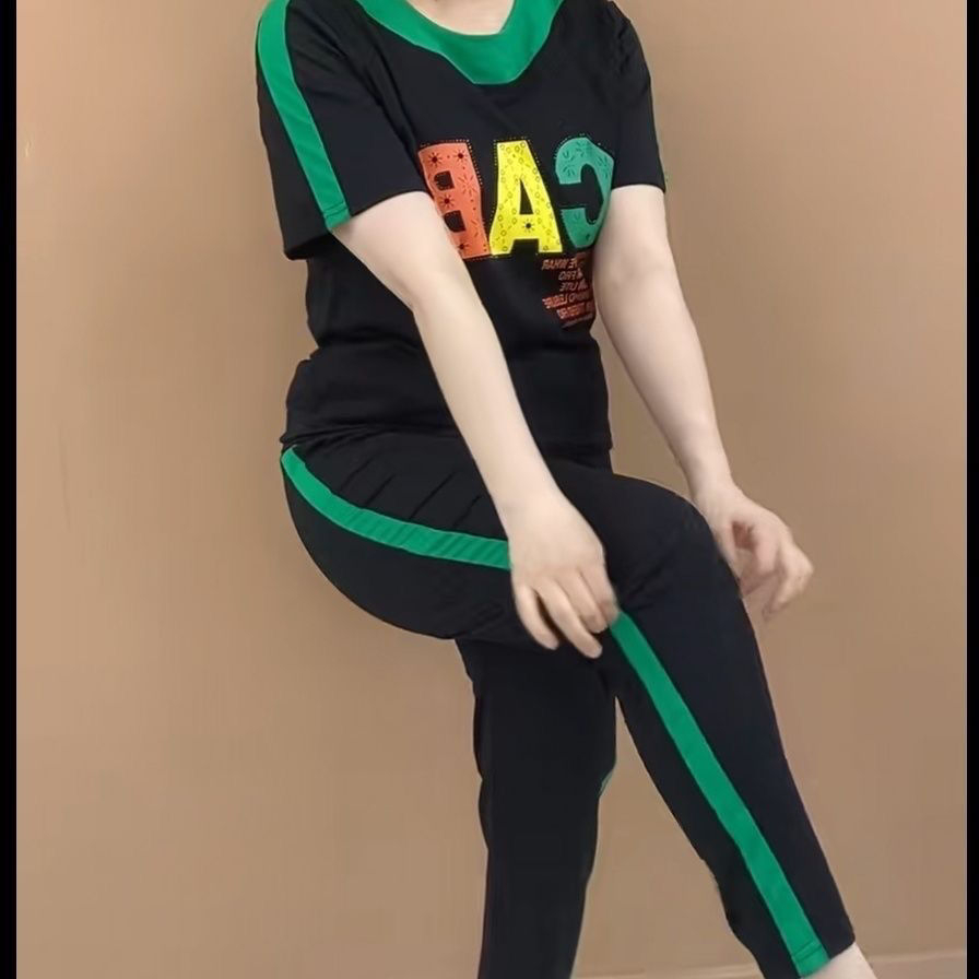 夏季新款圓領印花燙鑽短袖運動休閒套裝顯瘦百搭遮肚媽媽裝兩件套