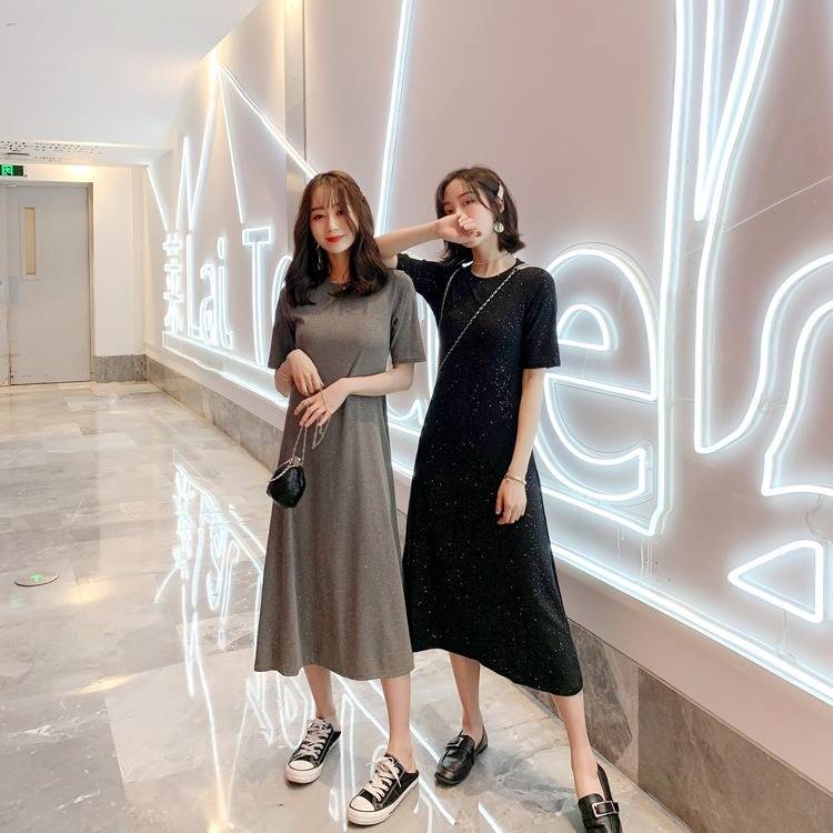 春季長款t恤連衣裙短袖女裝2023新韓版修身黑色顯瘦打底內搭a字裙