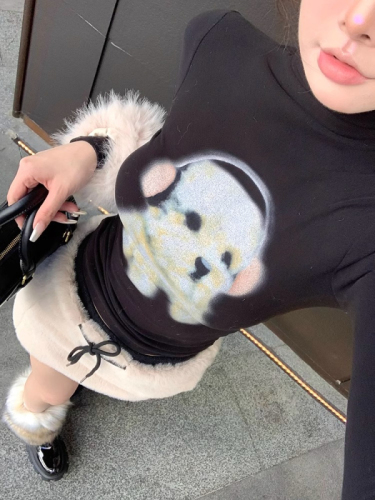 Puppy print high-neck long-sleeved T-shirt for women in autumn and winter American hot girl black tight-fitting slim inner layering shirt top