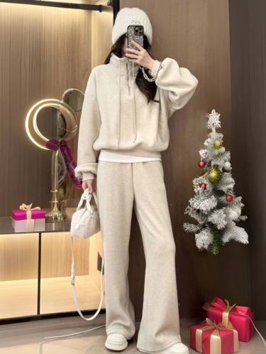 Sweatshirt suit for women autumn and winter  new European high-end fashion casual wide-leg pants plus velvet sports two-piece set