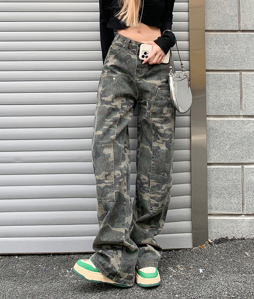 Actual shot of 2024 spring and summer new American camouflage pants hip-hop hip-hop loose wide-leg workwear jeans for women