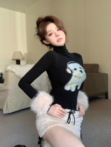 Puppy print high-neck long-sleeved T-shirt for women in autumn and winter American hot girl black tight-fitting slim inner layering shirt top