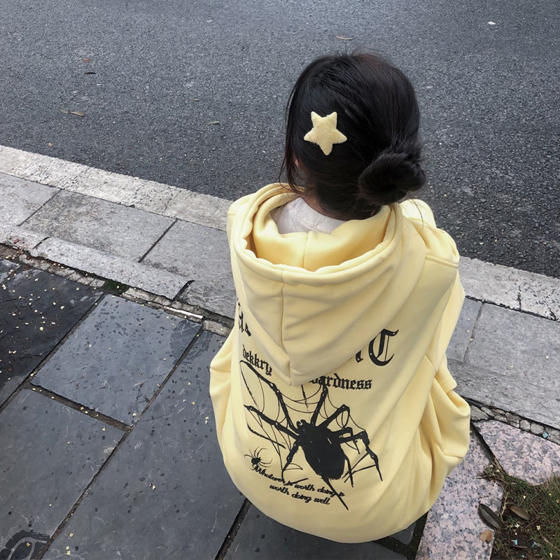 美式奶黃色衛衣女秋冬2023新款寬鬆加絨高街小眾復古蜘蛛連帽外套