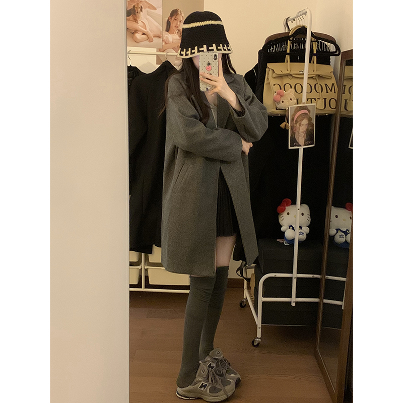 Actual shot of 2023 autumn and winter new woolen coats loose mid-length popular woolen coats for women