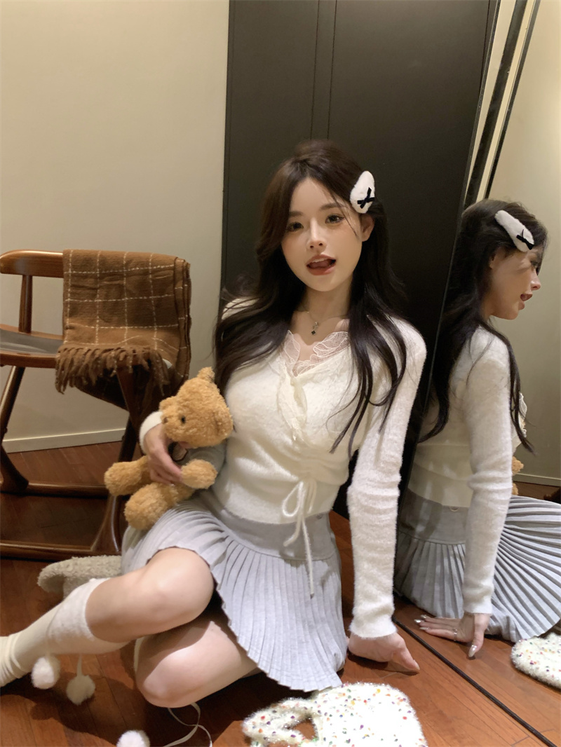 Real shot of autumn and winter imitation mink fur lace splicing V-neck cross-tie sweater