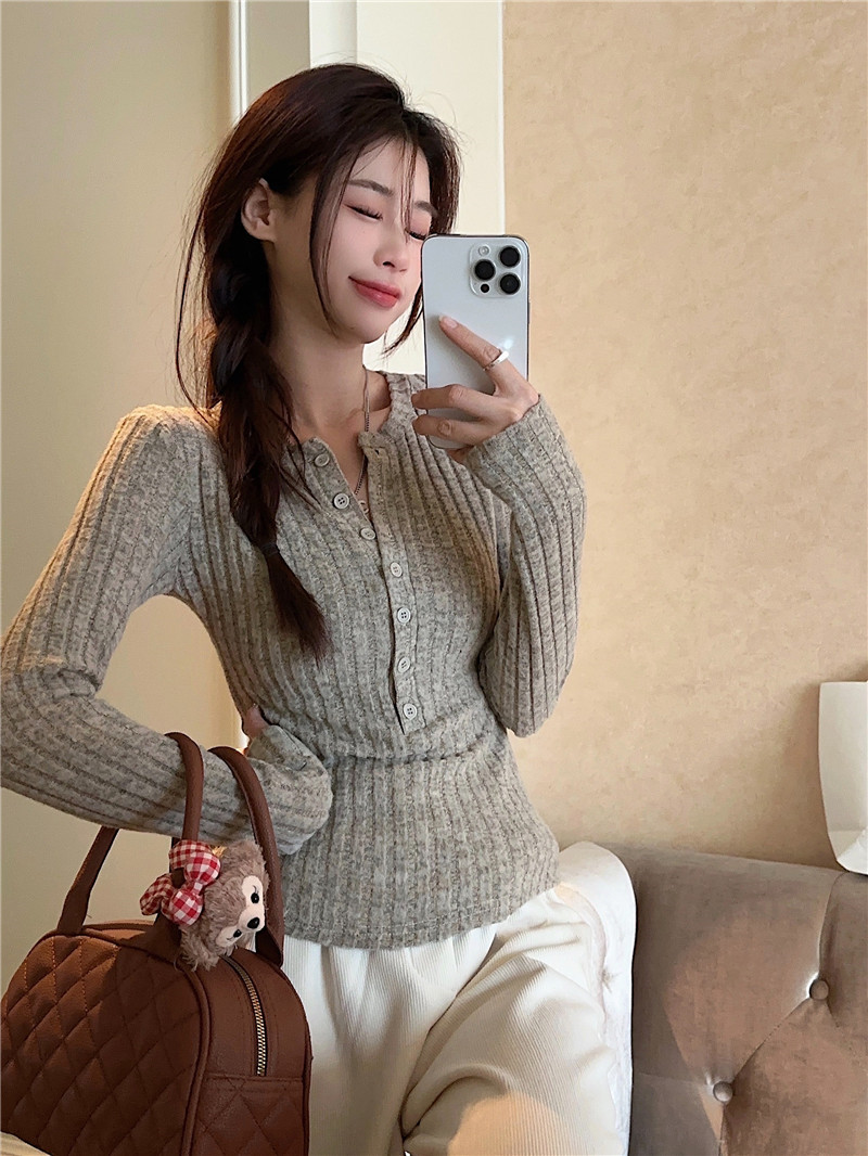 Real shot~High-end button T-shirt brushed half-open collar top Autumn and winter tight hot girl right shoulder long-sleeved bottoming shirt