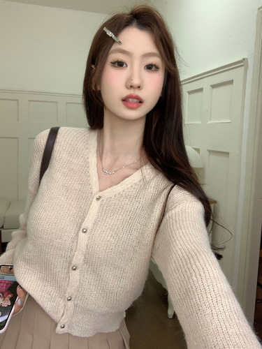 Real shot of autumn and winter new Korean style knitted sweater solid color versatile cardigan top