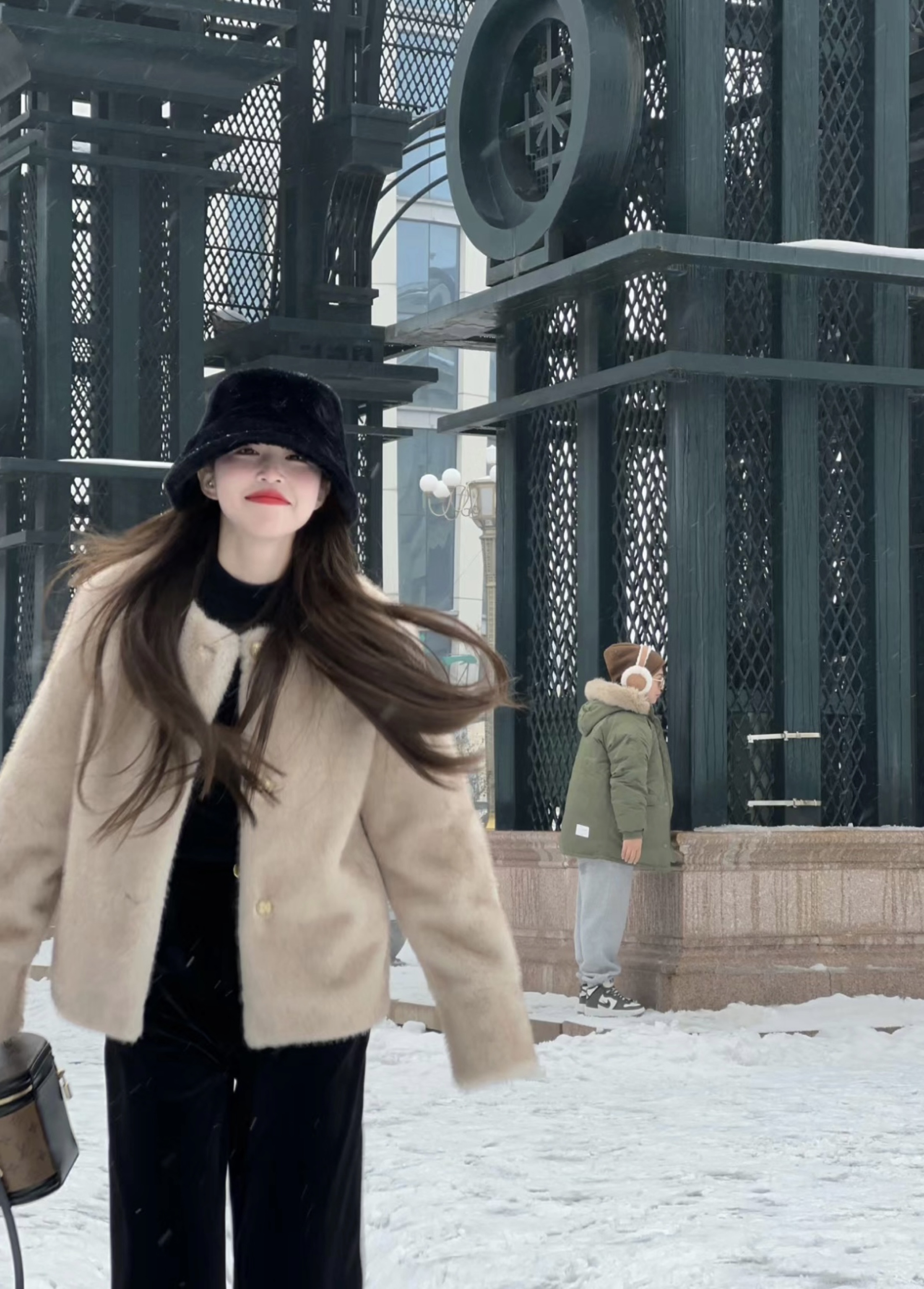 Real shot of high-end all-match socialite petite furry and fragrant style thickened jacket