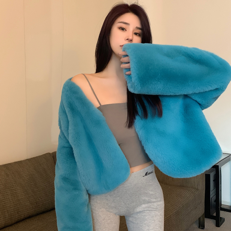 Actual shot of 2023 autumn and winter Korean version of imitation fur eco-friendly plush jacket, temperament top, thickened high-end short coat