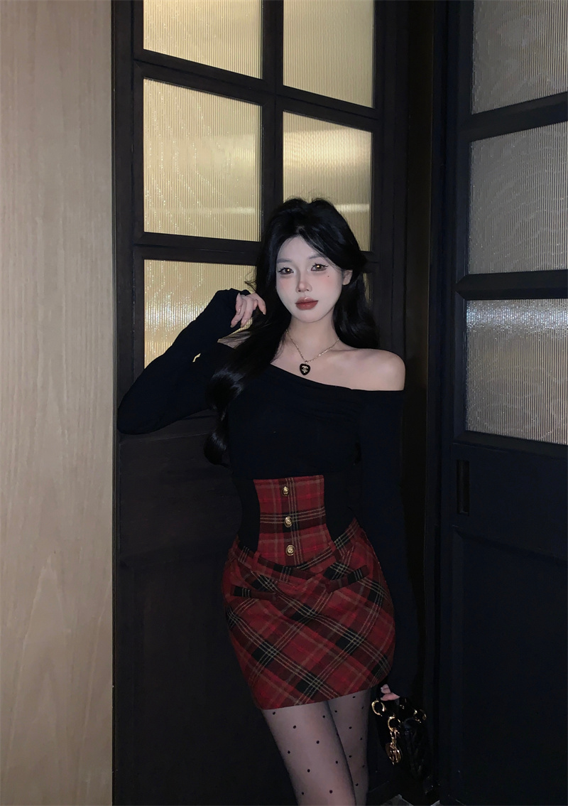 實拍 辣妹露肩上衣女格子高腰短款半身裙套裝節日氛圍感穿搭