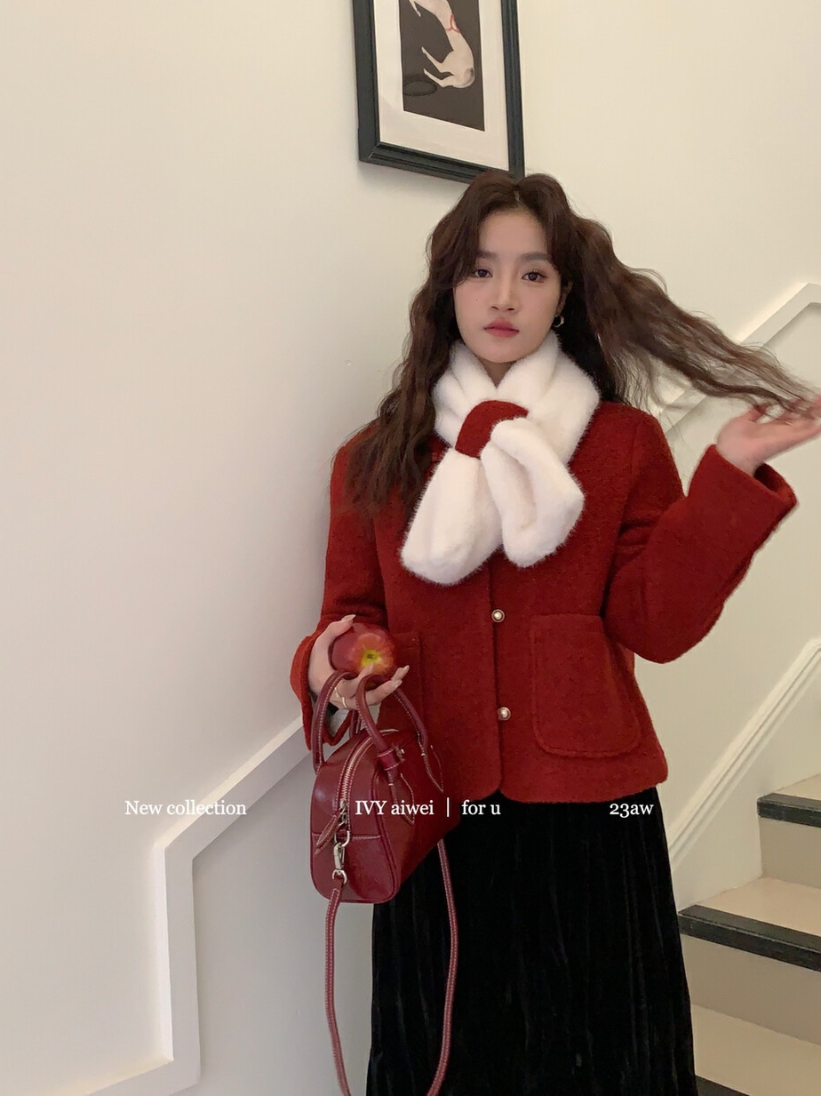 IVY Xiaoxiangfeng Short Round Neck Woolen Jacket Down Liner with Scarf Women's Winter Thickened Woolen Top Trendy