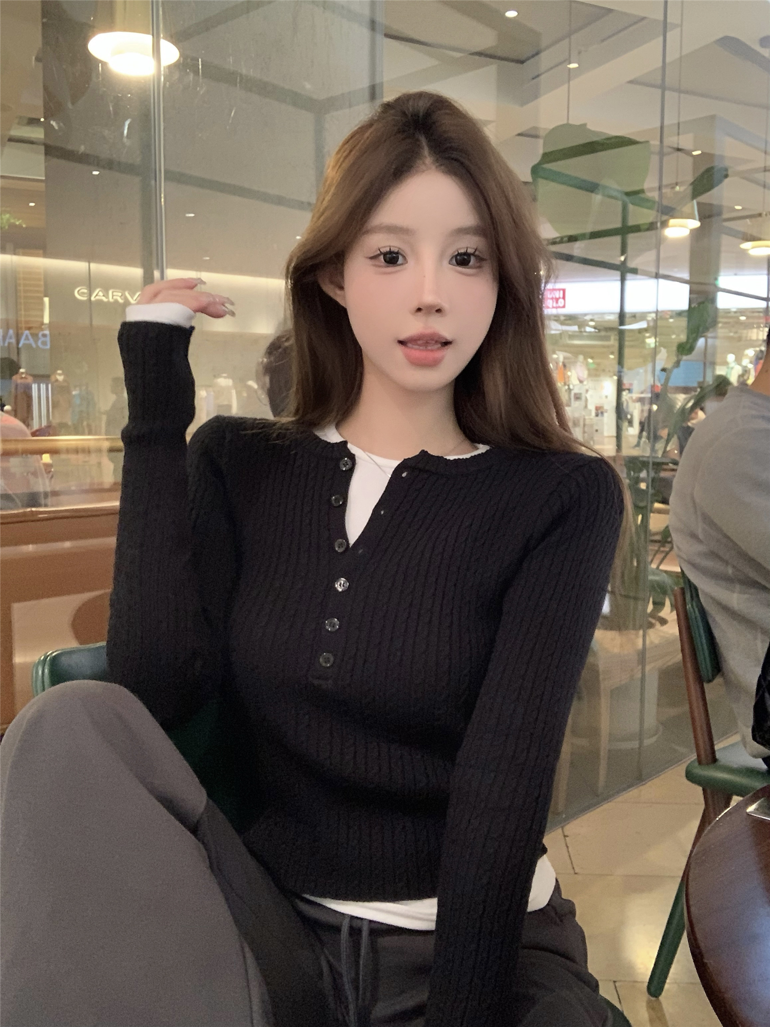 實拍~布朗尼女孩 設計感V領修身針織打底衫長袖上衣兩件套冬