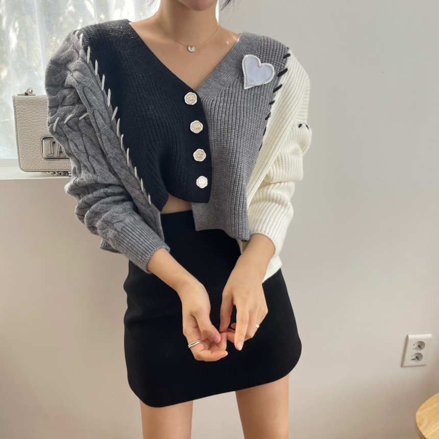 Lazy style design sweater 2024 Internet celebrity hot niche irregular cardigan versatile