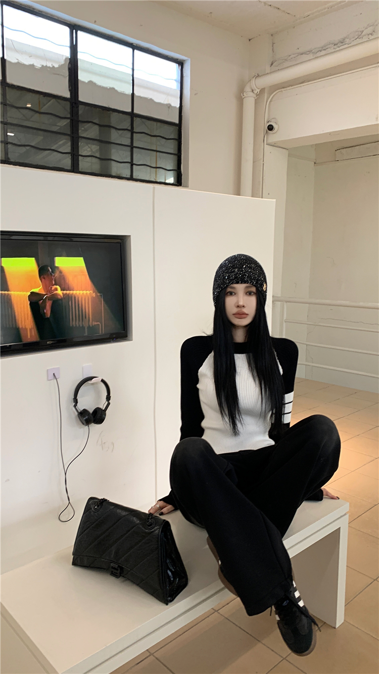 實拍  美式復古短款長袖針織衫女修身顯瘦打底衫上衣