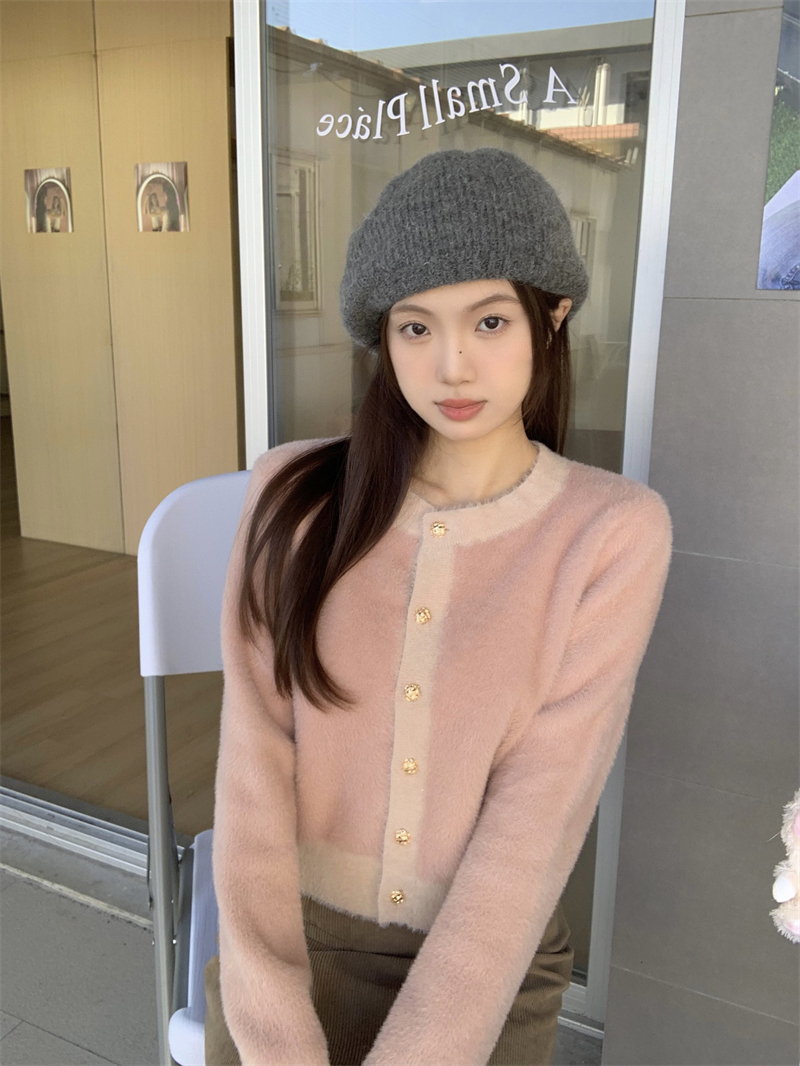 實拍   新款毛感針織工藝小眾粉色毛衣女軟糯撞色毛絨開衫