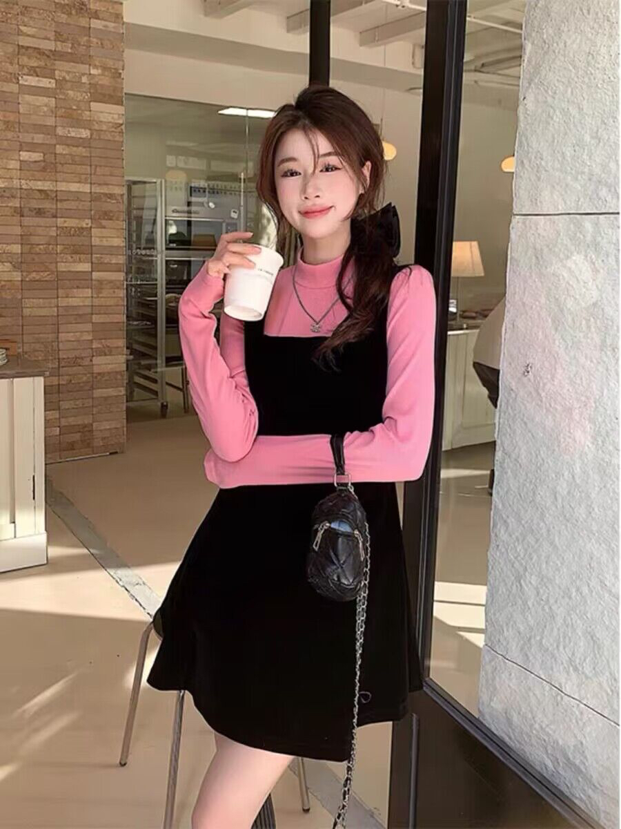 背帶辣妹絲絨法式連衣裙長袖打底秋冬2023修身新款時尚兩件套潮