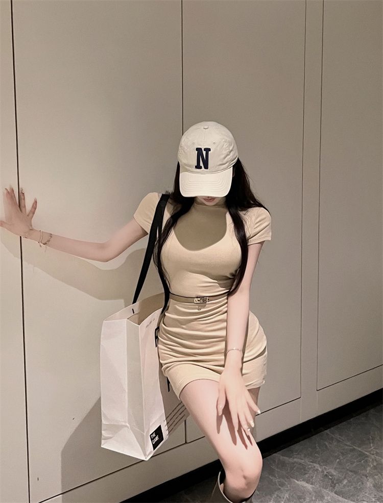 夏季韓版時尚ins半高領短袖連衣裙純欲風褶皺修身顯瘦辣妹包臀裙