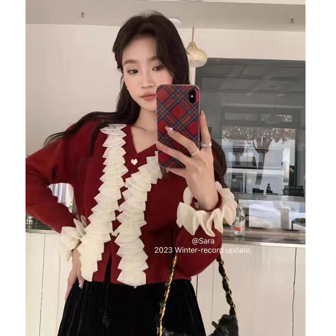 韓系名媛小香風秋冬氣質寬鬆百搭拼接花邊單排愛心扣針織保暖毛衣
