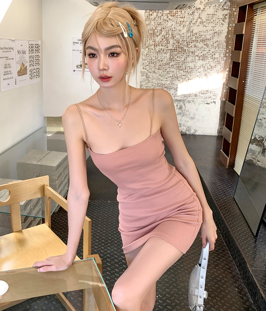 Real shot of 2024 summer new ins nude pink French suspender dress female pure lust style tight hot girl hip skirt