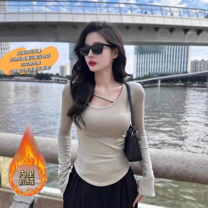 280g threaded German velvet 2024 spring, autumn and winter new style bell sleeves, halter neck, clavicle slim fit top