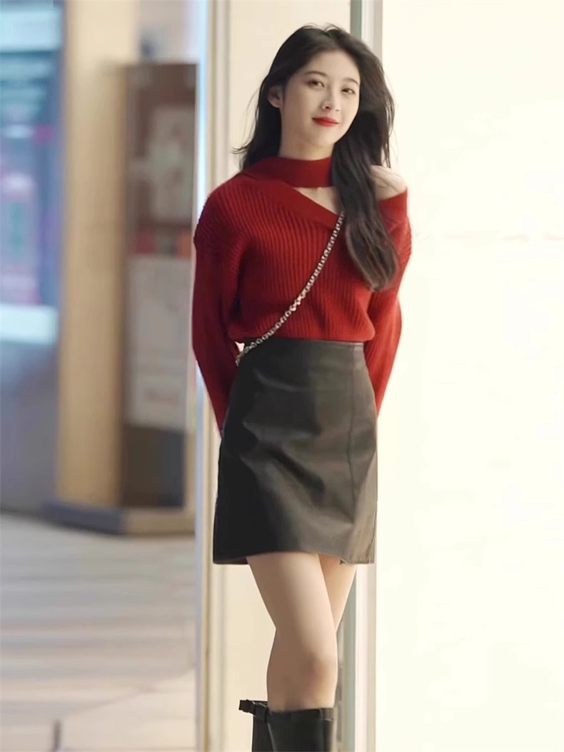 聖誕紅色掛脖毛衣半身裙女秋冬季慵懶風2023新款設計感新年兩件套