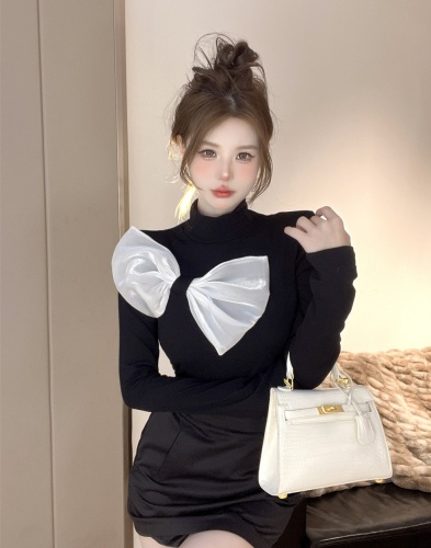 Actual shot - new black French Hepburn style bow half turtleneck thickened brushed slim fit bottoming shirt