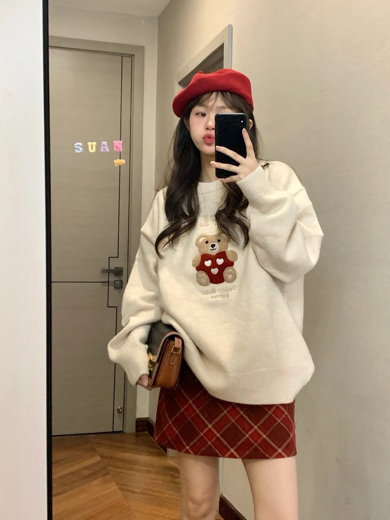 小熊刺繡針織毛衣女兩件套長袖上衣秋冬季新款裙子套裝包臀半身裙