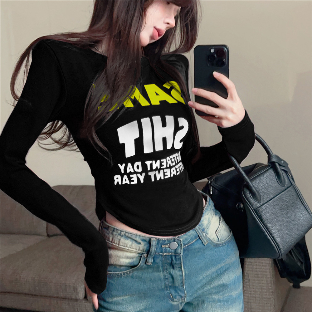 Actual shot - new autumn and winter all-match letter printed hem irregular slim fit bottoming shirt T-shirt