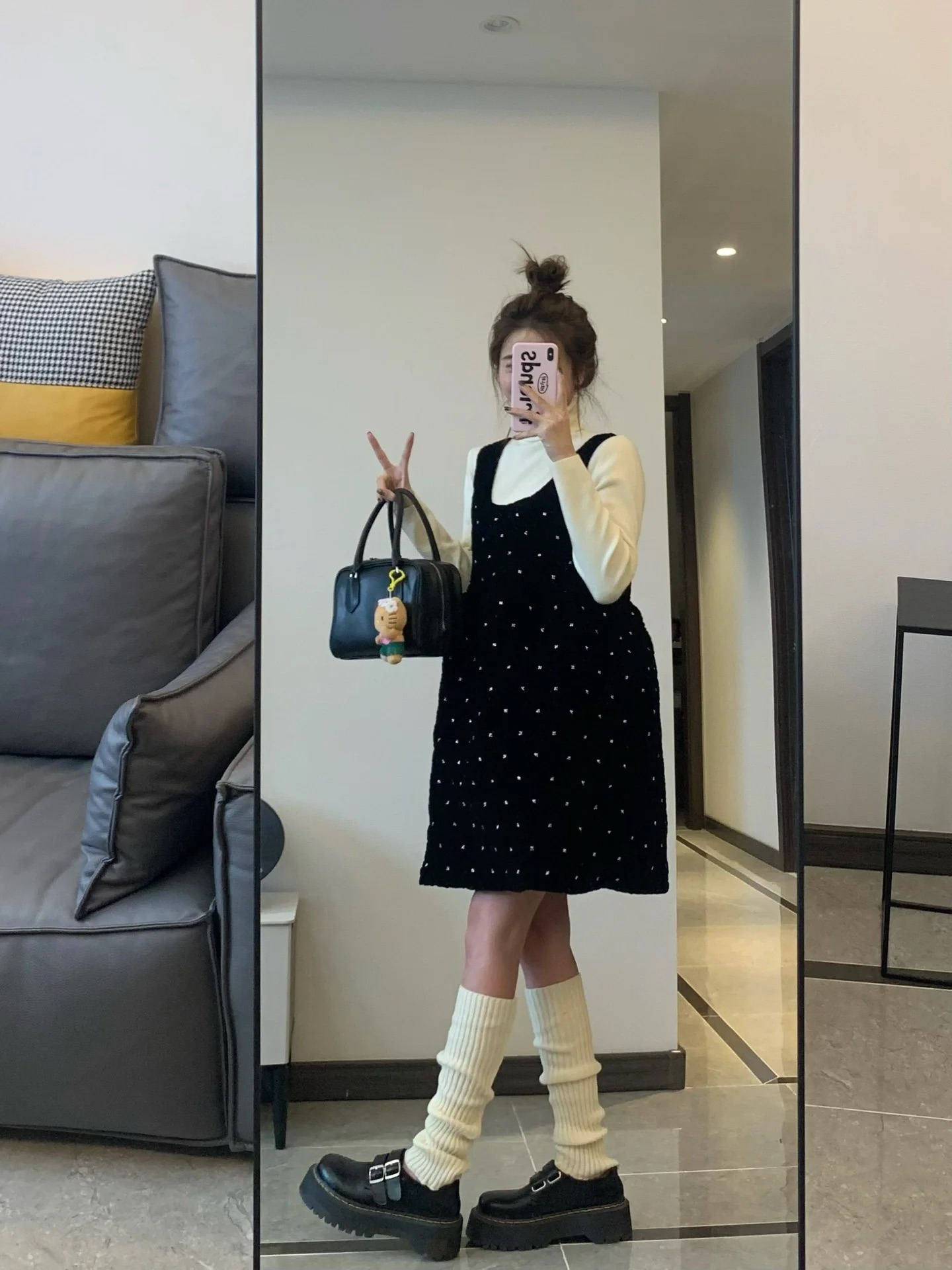 奶fufu的套裝秋冬獨特上衣超好看小個子氣質赫本風法式背帶連衣裙