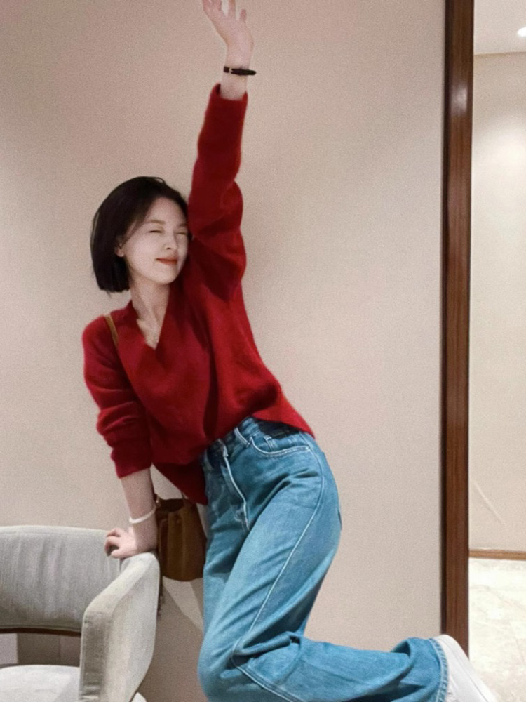 高級感紅色軟糯套頭v領毛衣女秋冬外穿休閒寬鬆慵懶風針織衫套裝
