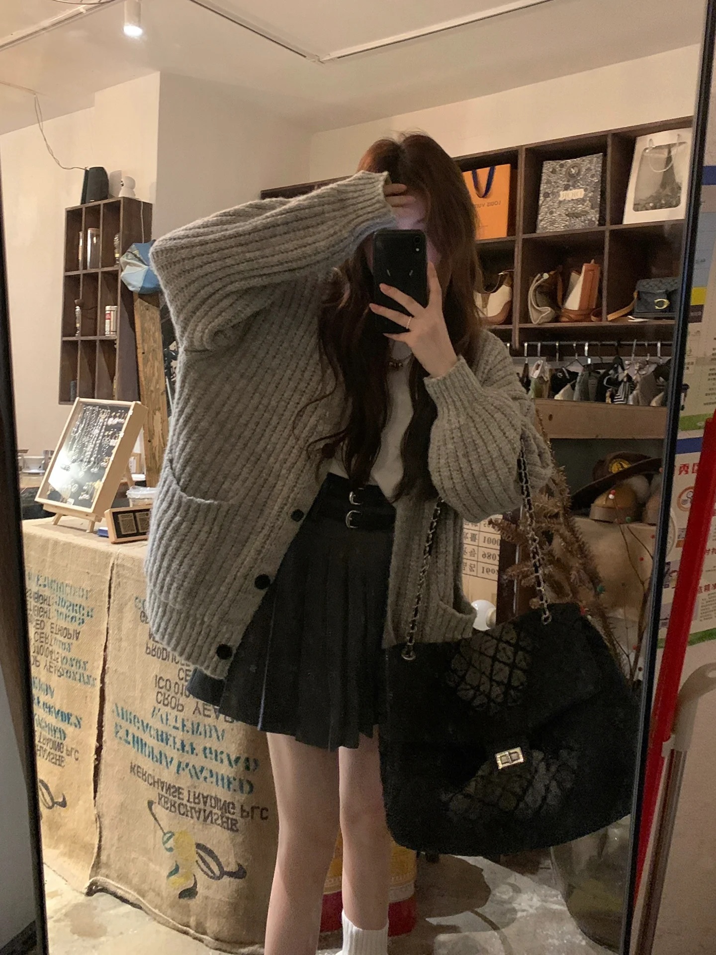 女秋冬新款寬鬆韓系上衣設計感小眾百搭毛衣灰色百褶半身裙女套裝