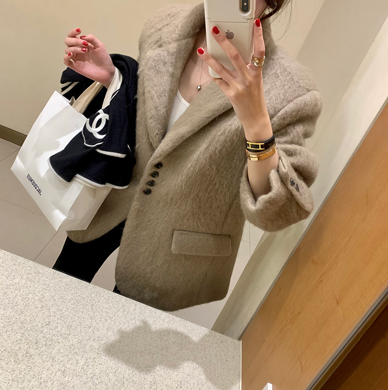 Luxurious furry lapel coat
