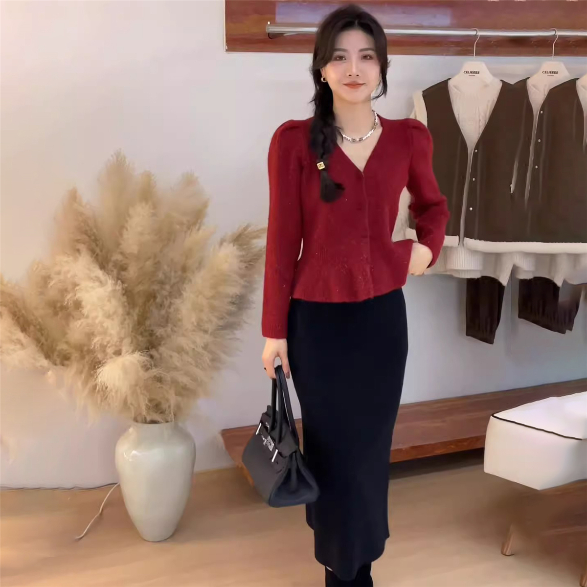 秋冬女裝新年過年龍年本命年衣服聖誕穿搭紅色高級感連衣裙子套裝
