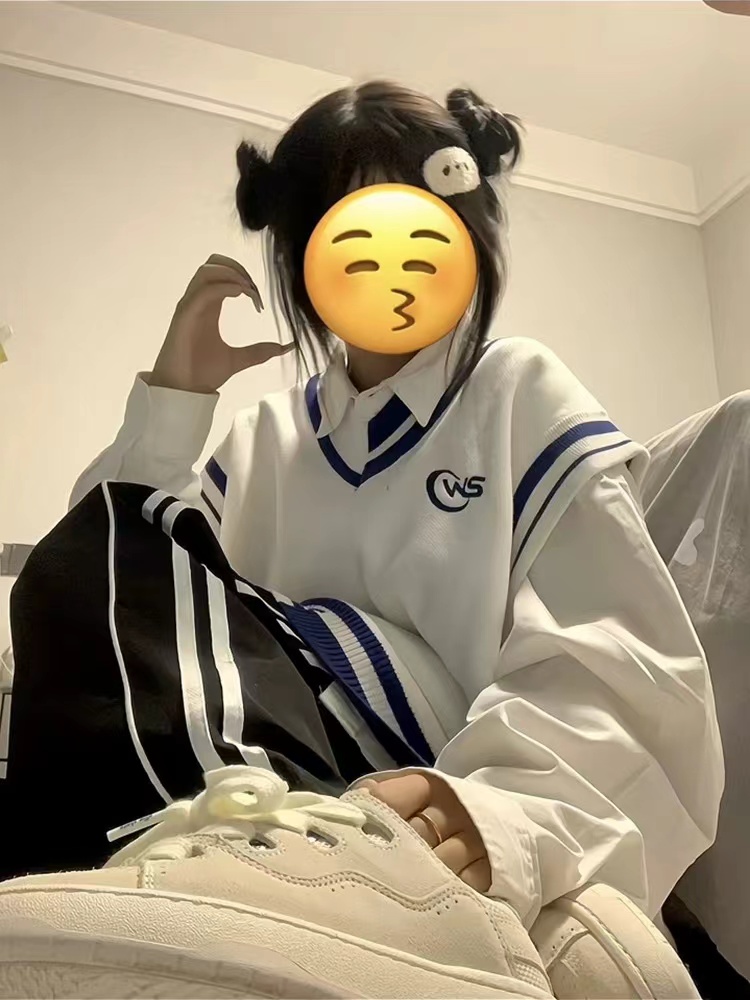 白色襯衫女秋季2023新款學院風襯衣搭配馬甲兩件套裝洋氣減齡上衣