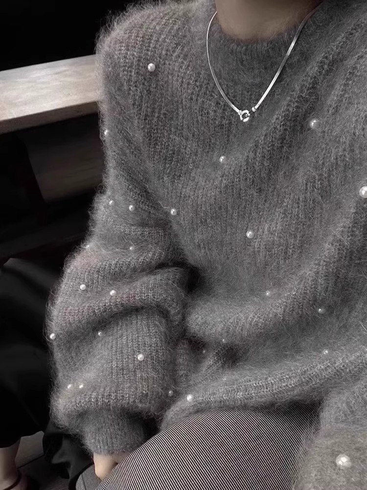 慵懶風寬鬆釘珠套頭灰色毛衣女秋冬高級感馬海毛奶fufu軟糯針織衫