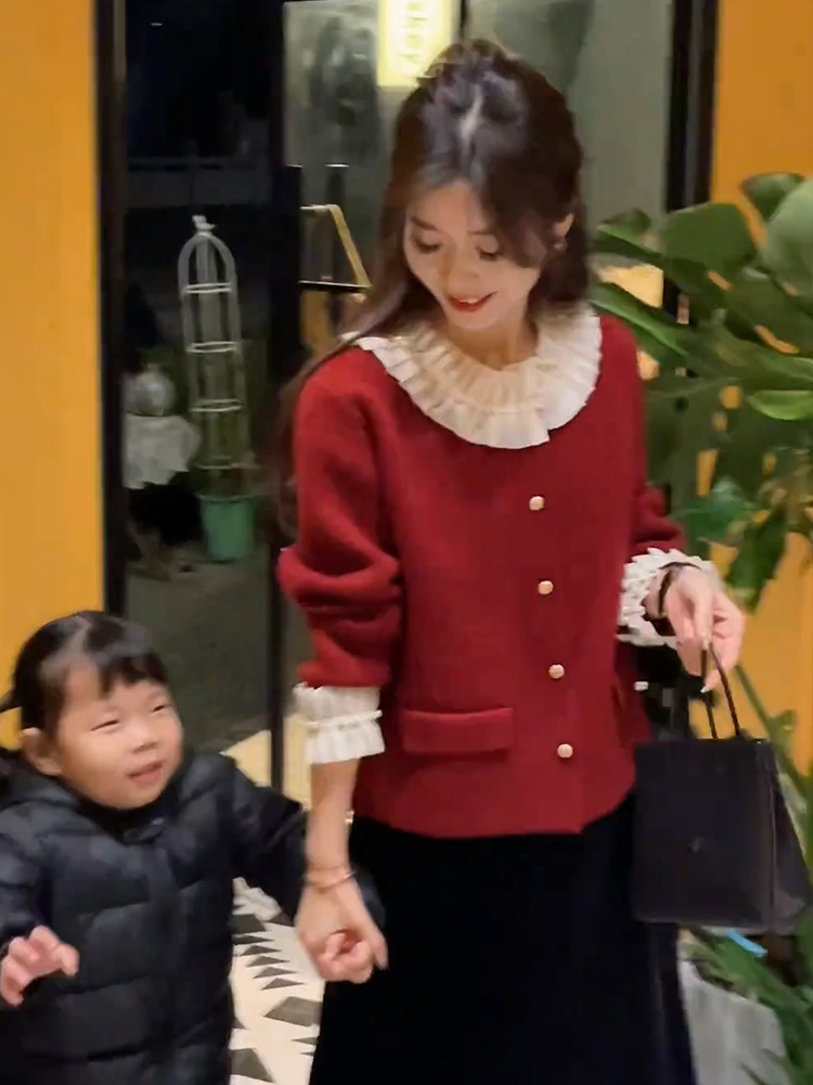秋冬穿搭一整套千金小香風聖誕節過年新年紅色跨年戰袍兩件套裝女