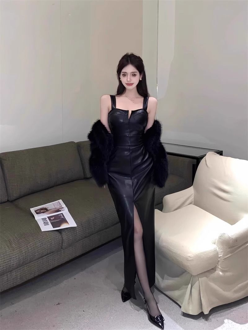 pu皮裙吊帶連衣裙女秋冬高級感氣質黑色裙子修身顯瘦開叉包臀長裙