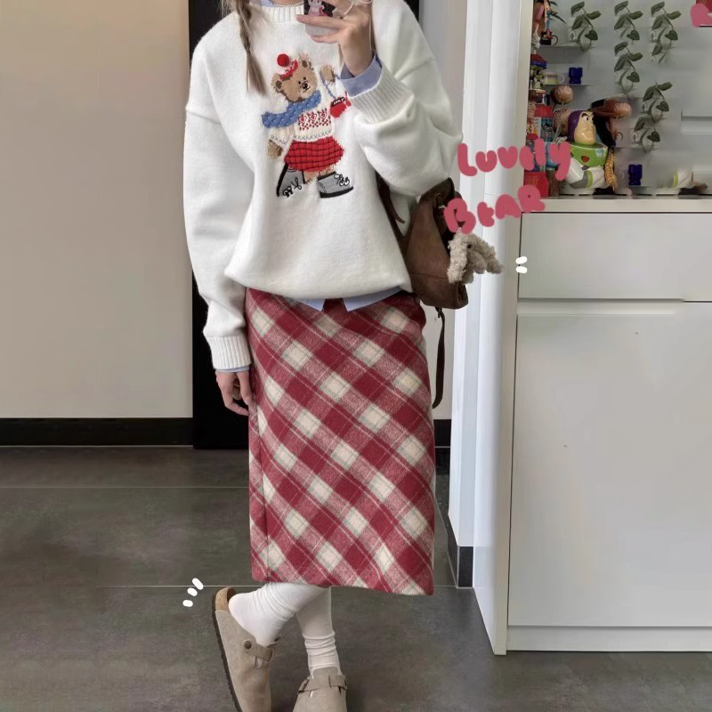 秋冬新款圓領小熊刺繡套頭毛衣寬鬆上衣+毛呢半身中長裙三件套女