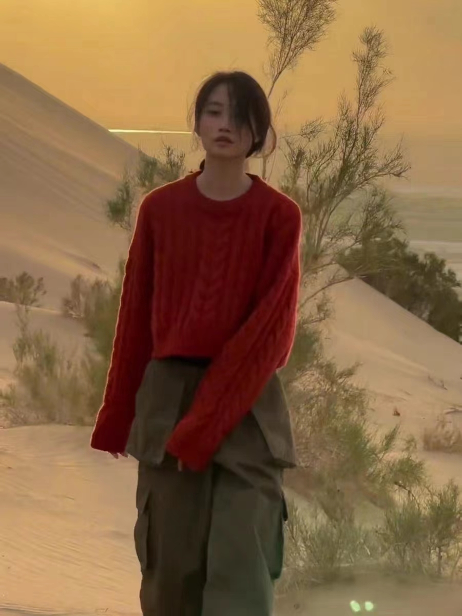 秋冬新款韓版新年聖誕紅慵懶厚實圓領針織麻花套頭毛衣女