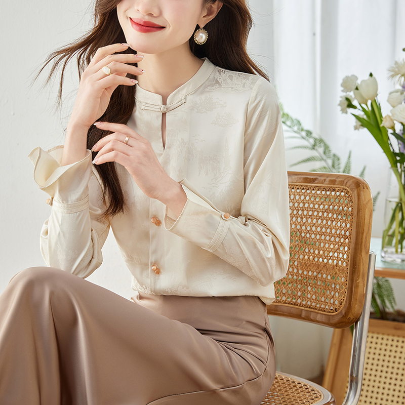 實拍◆有◆2024醋酸緞面襯衫女春季高級感新中式盤扣提花上衣