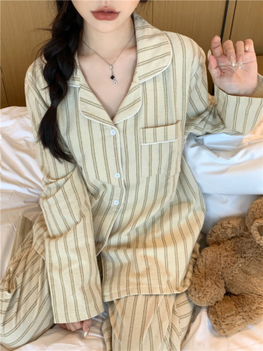 Actual shot of Korean style autumn and winter long-sleeved cotton brushed simple striped casual and comfortable lace bestie home wear set