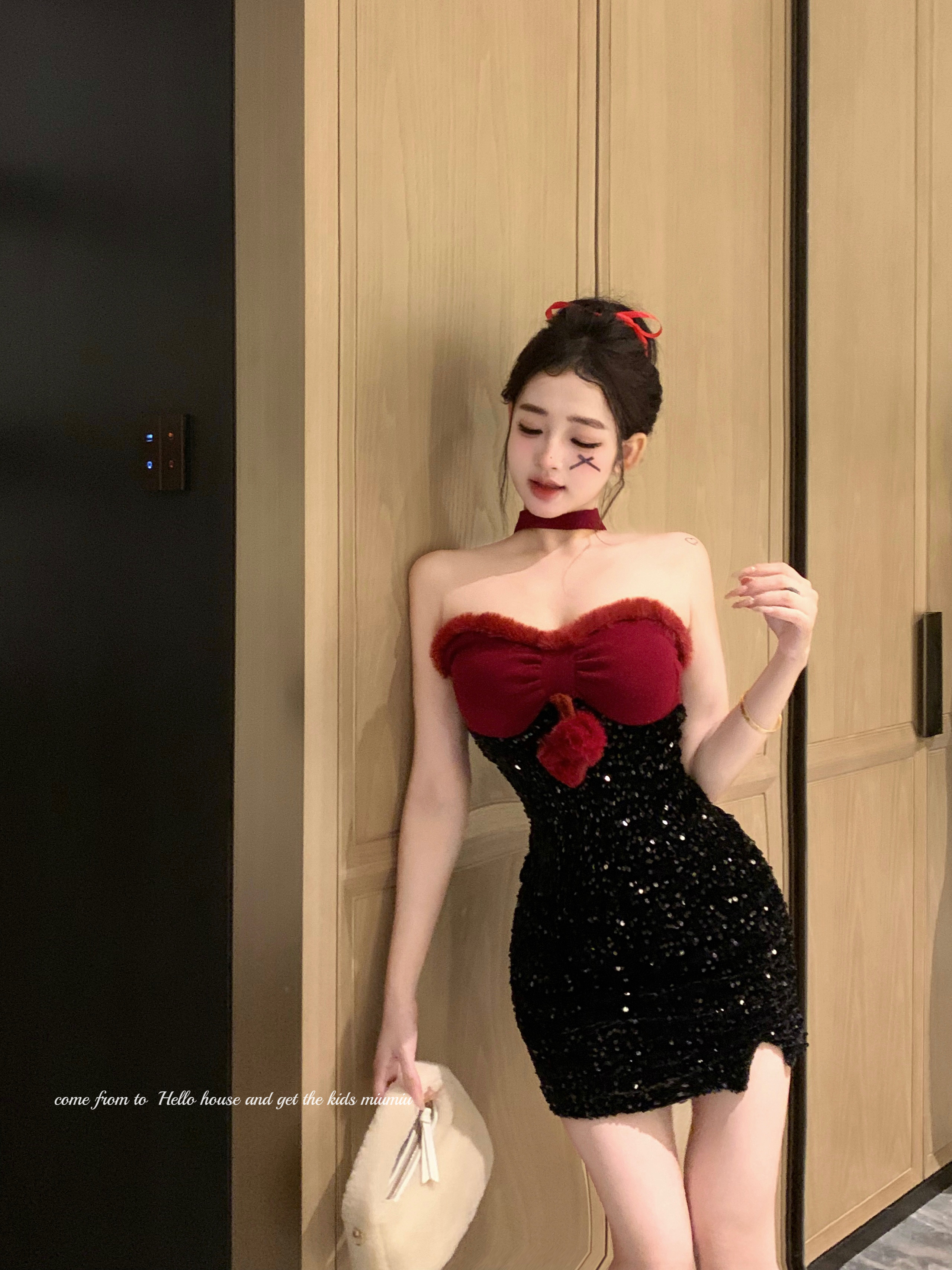 Real shot~Sweet and spicy pure lust atmosphere halter neck tube top dress temperament banquet birthday bottoming skirt
