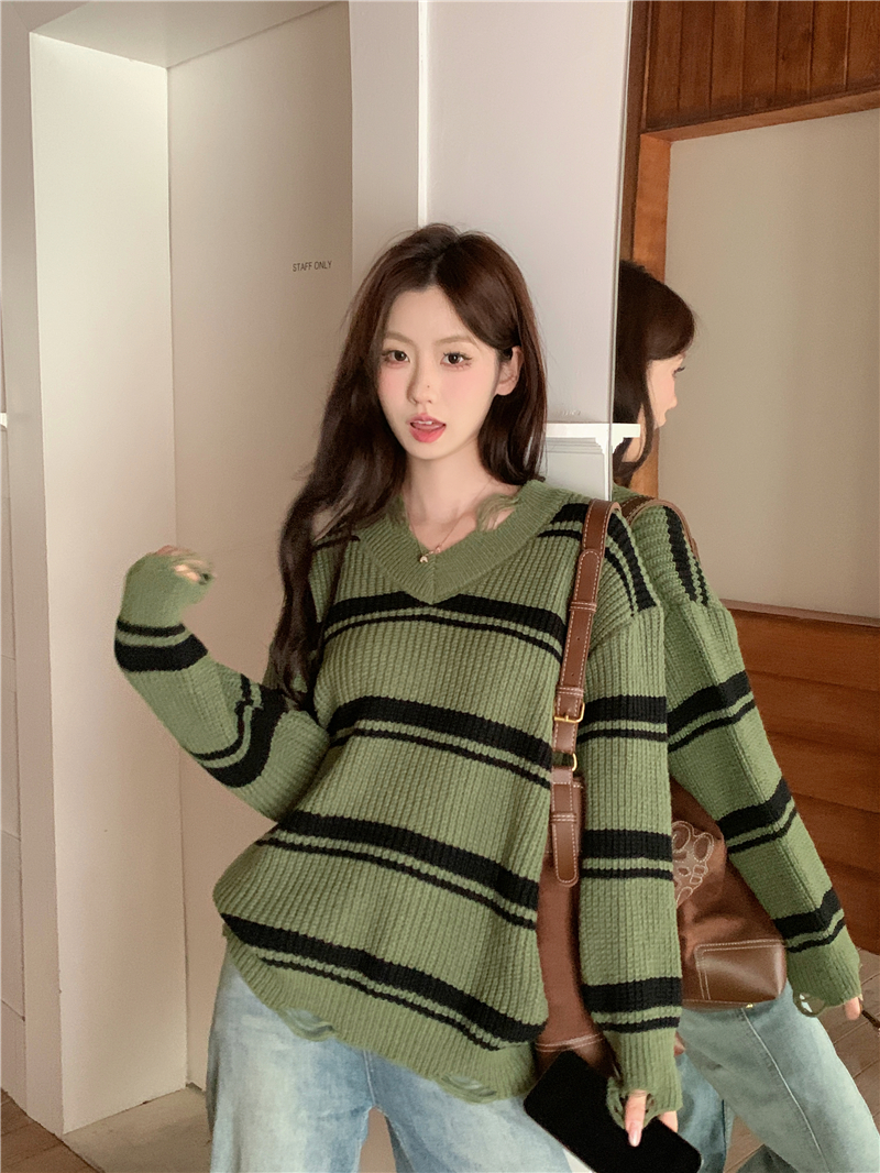 實拍 寬鬆V領條紋毛衣女中長款針織衫套頭上衣