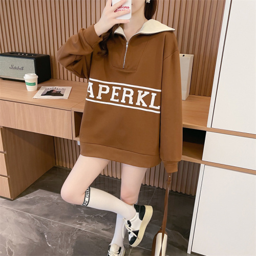 First real shot of Chinese cotton composite milk silk hooded sweatshirt for women with Western style tops and jackets, trendy and thin