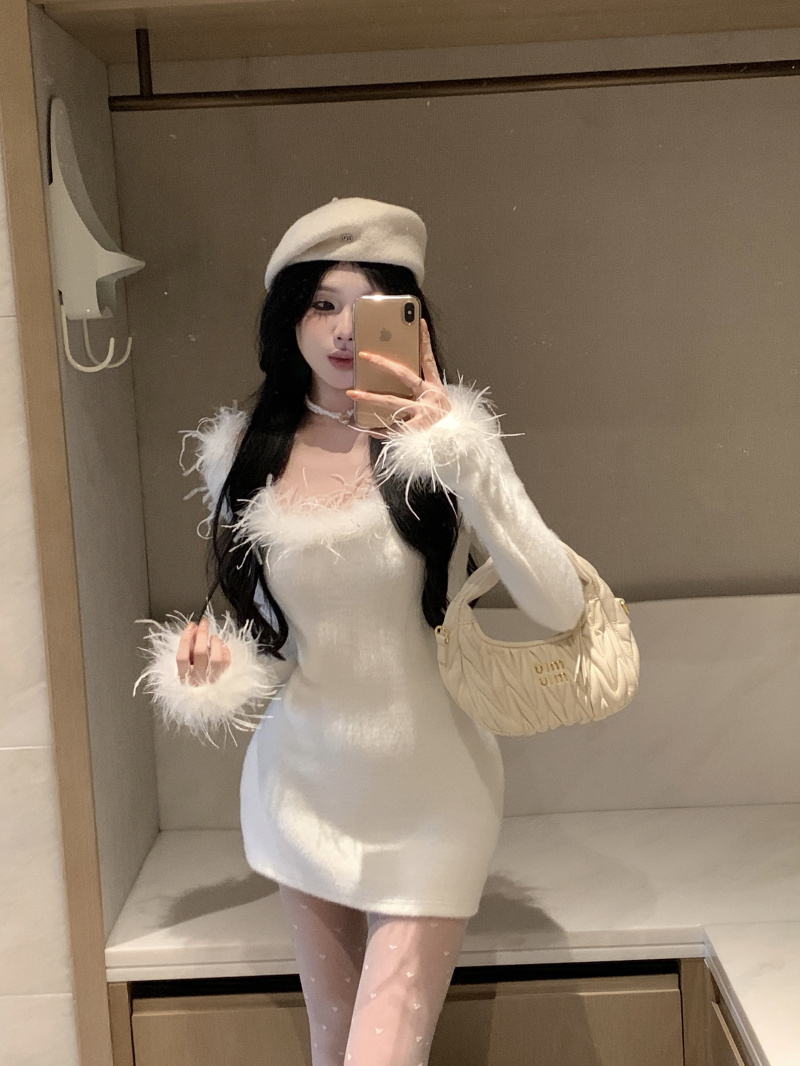實拍春冬季法式溫柔風包臀裙設計感喇叭袖真毛氛圍感連衣裙女
