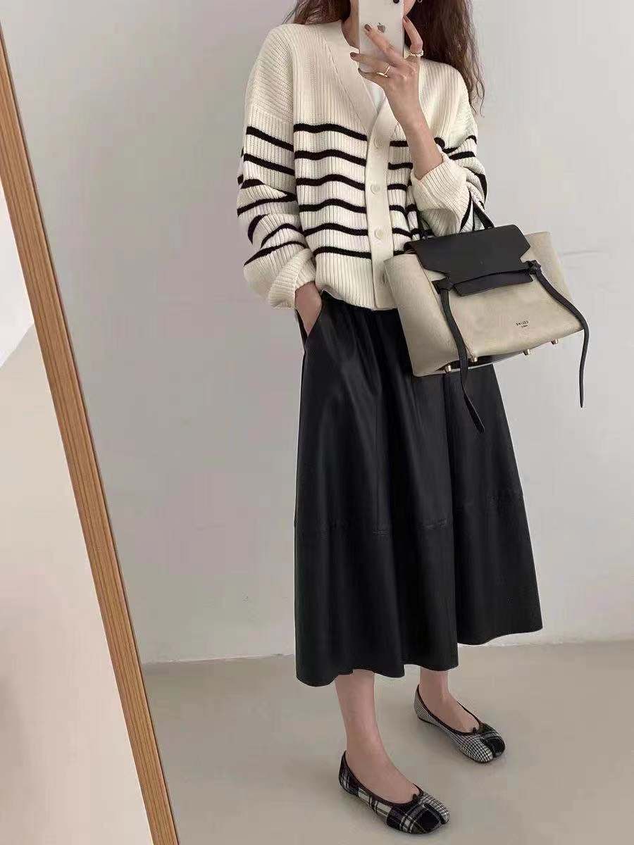 Korean new women's spring and autumn V-neck striped loose short knitwear women's cardigan jacket