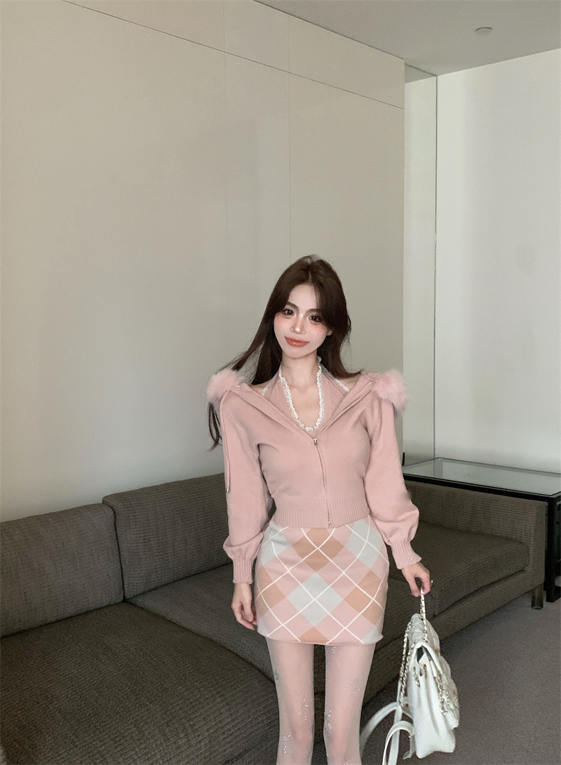 Real shot of sweet style hooded jacket, cardigan top + bottoming vest + skirt and hip-covering skirt suit for women