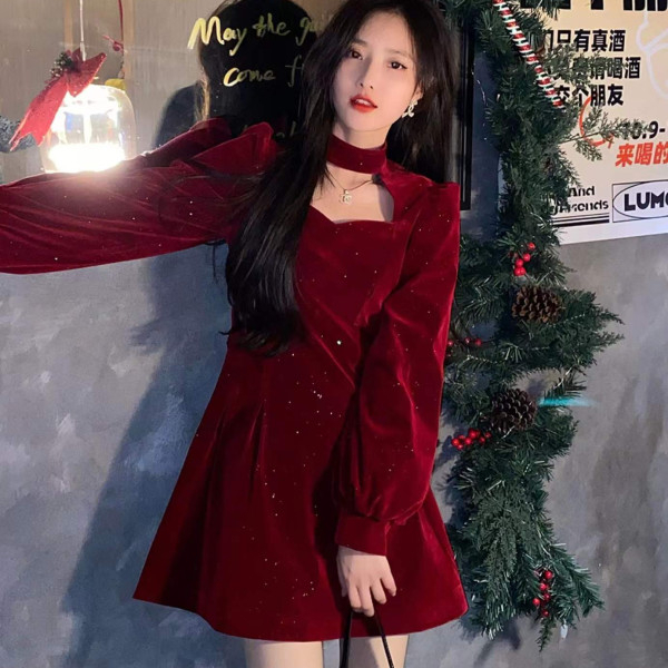 細閃絲絨連衣裙女秋冬新款高檔氣質優雅紅色收腰顯瘦A字裙子